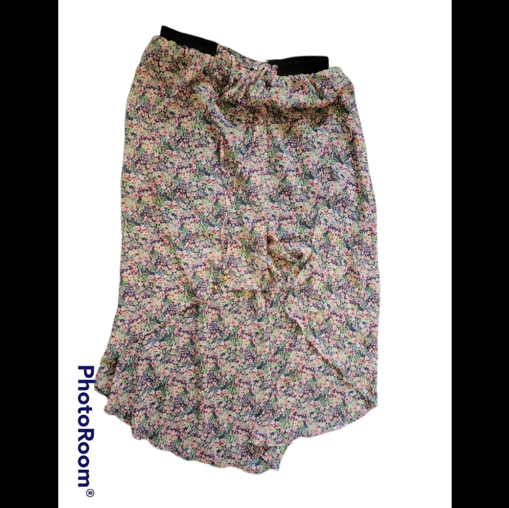 Princess Vera Wang Size S Floral High Low Skirt